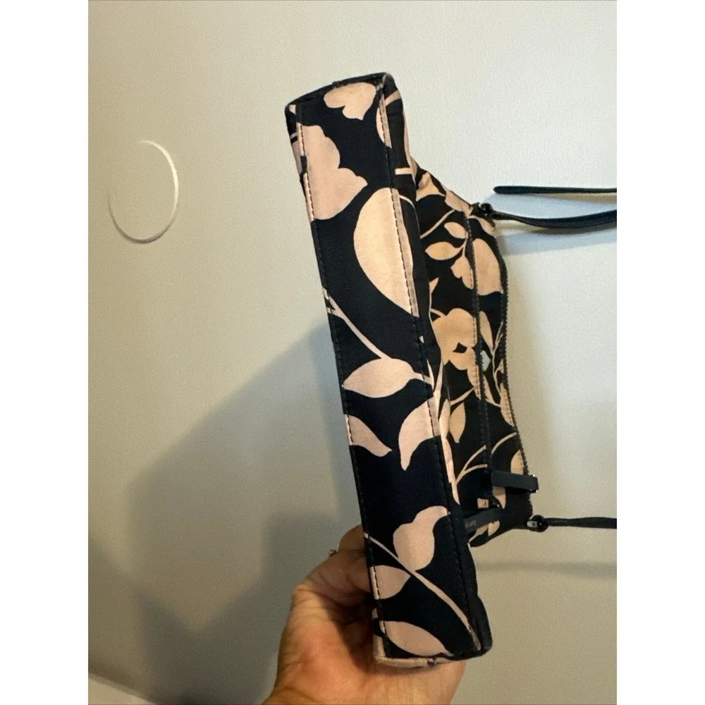 Kate Spade Jae Garden Vine Nylon Crossbody Purse Bag Navy Floral T